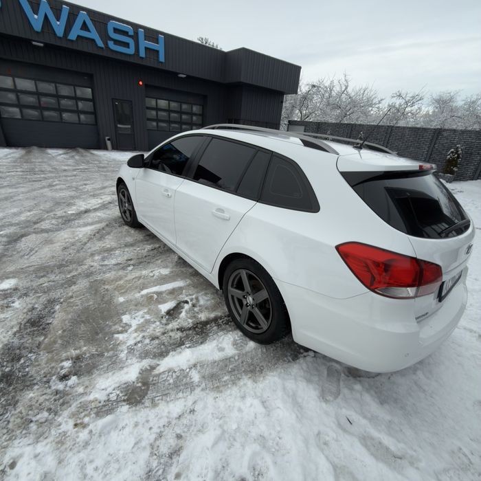Продам Chevrolet cruze 1.8 газ/бензин
