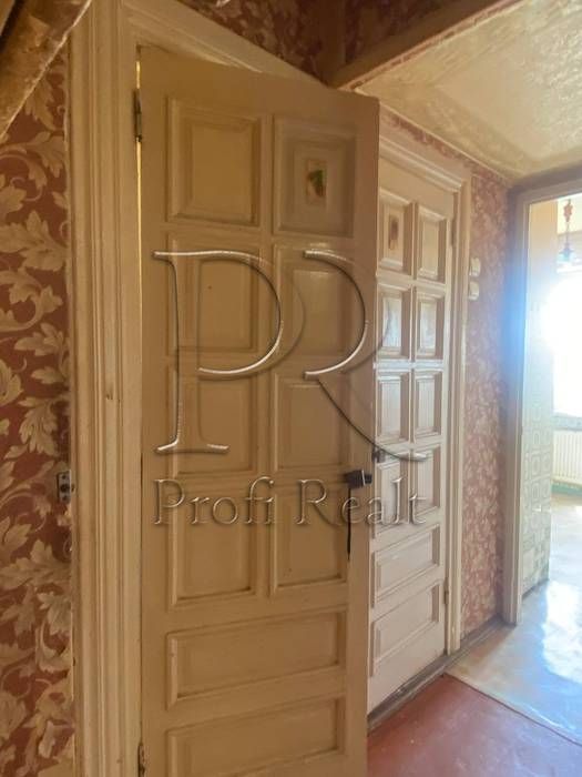 Продаж 2-ноі квартири по вул.Прирічна, Івасюка 5 ст.метро  Оболонь,Мінська