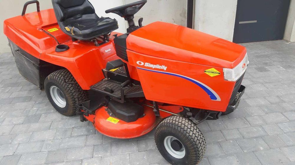 Traktorek kosiarka Simplicity Baron 22KM