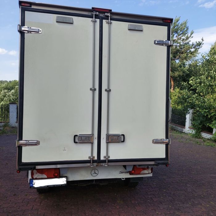 Mercedes-Benz Sprinter kontener FV
