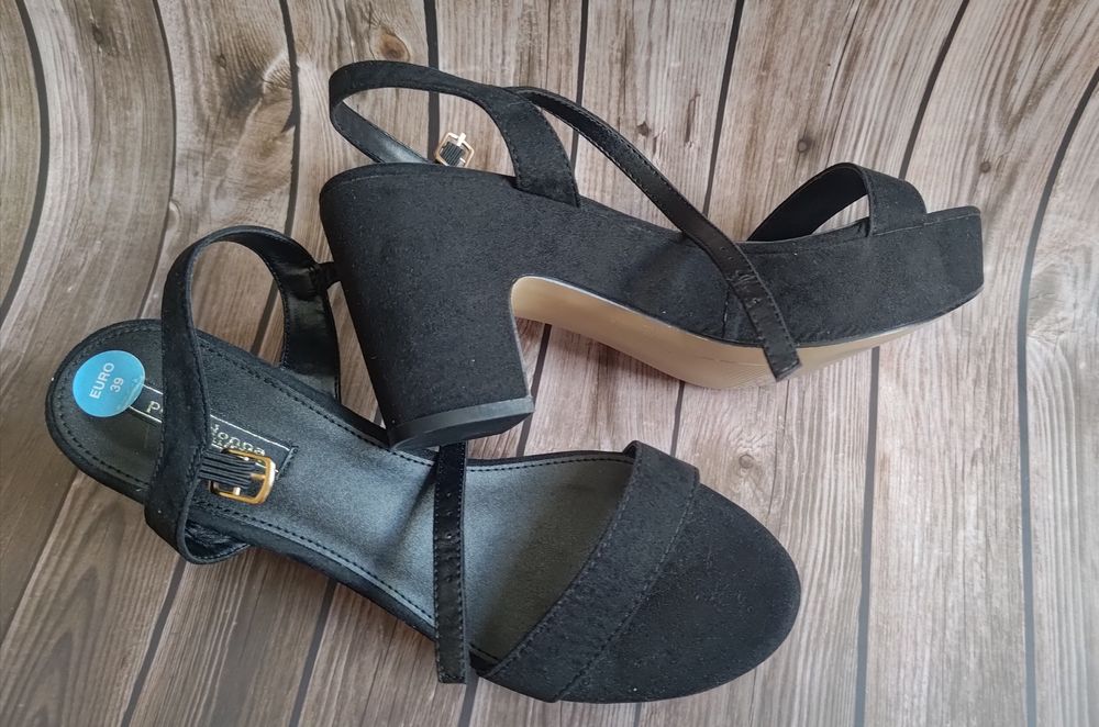 Primadonna collection 39 sandały koturn włoskie buty