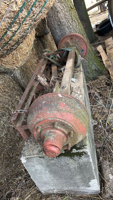 Oś od niemieckiego beczkowozu