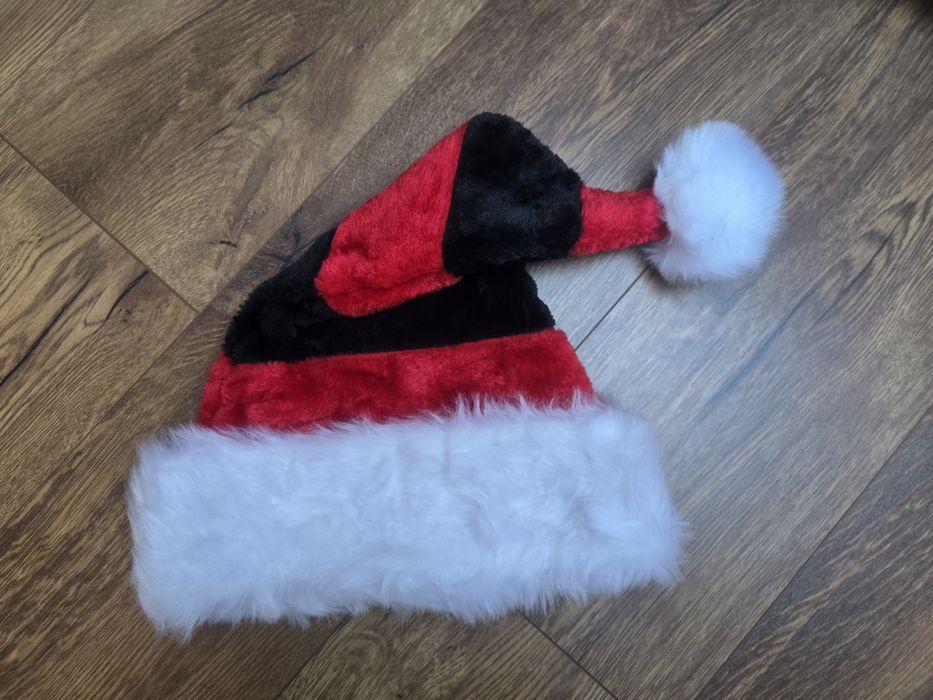 Czapka św Mikołaja fajna porządna gruby materiał przebranie