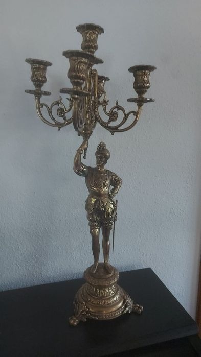 Candelabro de Braços