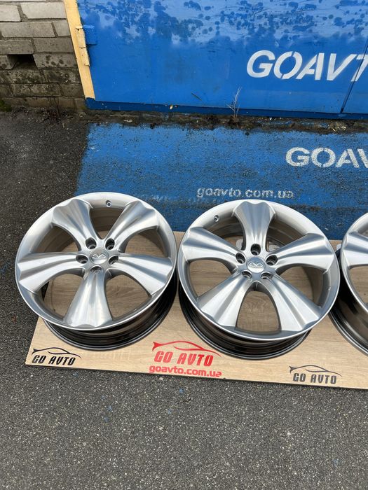 Goauto диски Infiniti 5/114.3 r20 et50 8j dia66.1 як нові