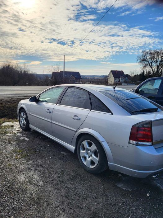 GTS VECTRA C 2.0 lift