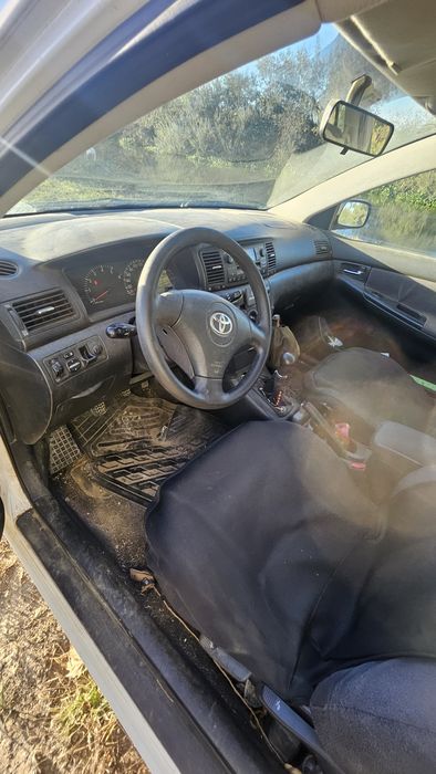 Toyota corola comercial 2 4 d 2002