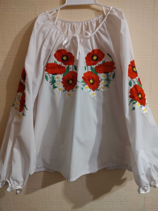 Вишиті дитячі сорочки