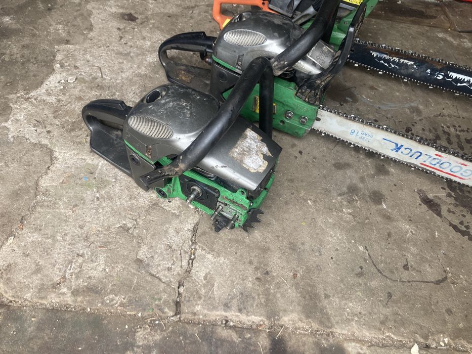 Продам бінзопилку