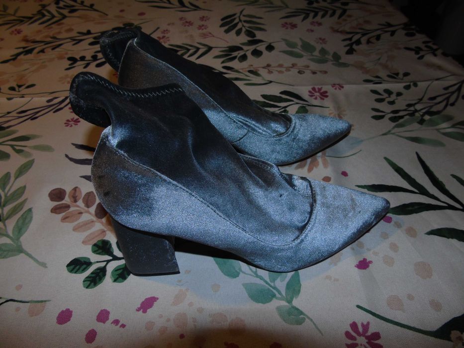 Reserved r.40 Buty Botki Piękne