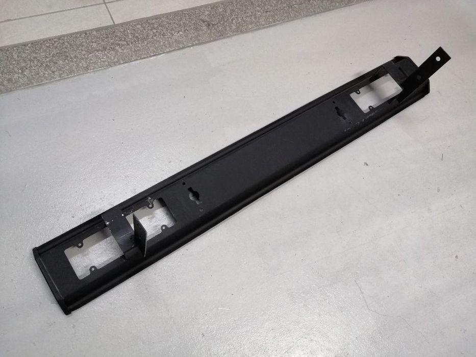 Parachoques traseiro Toyota Hilux LN85 LN56 LN105 NOVO