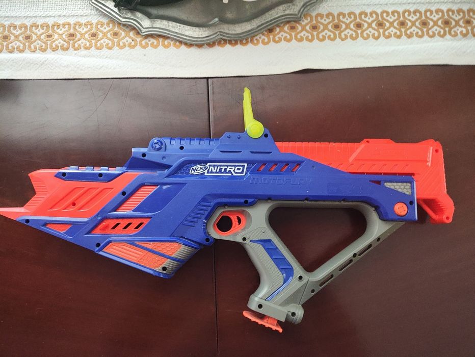 Nerf nitro sem carros
