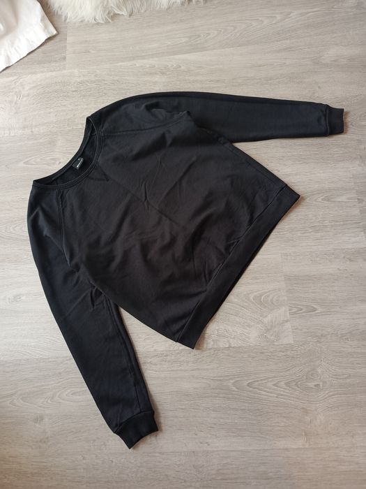 Czarna bluza dresowa dres przez głowę Gina Tricot 34 xs