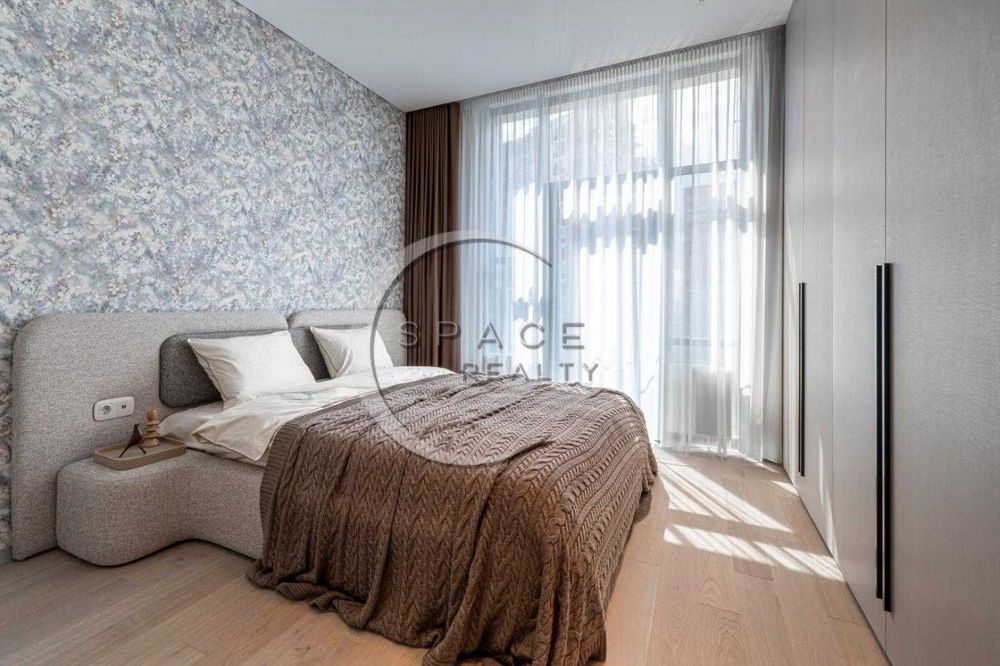 Продаж квартири в ЖК Новопечерські Липки, Верхогляда 19А, (Драгомирова) Київ