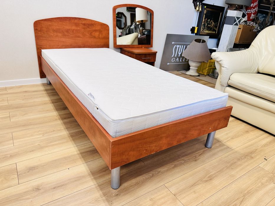 20 kompletów pokoi hotelowych - łóżko, biurko, tv, sofa, szafka lustro