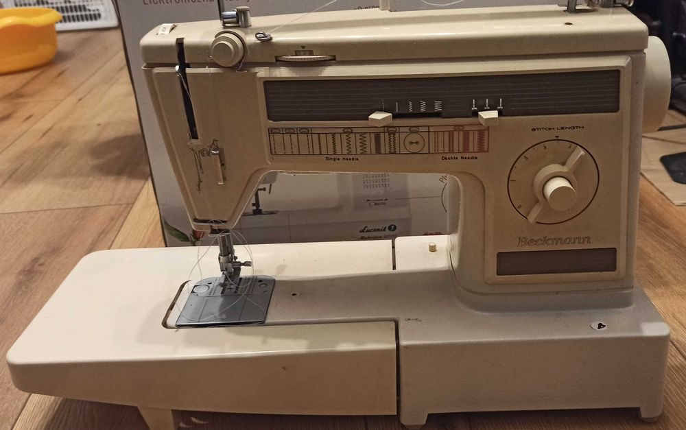 Maszyna do szycia łucznik 827 Beckmann na cześci