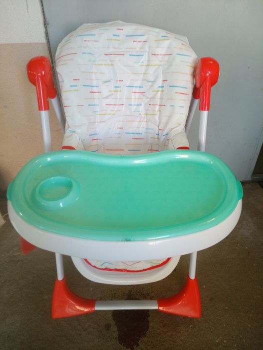 Cadeira de refeição para bebé