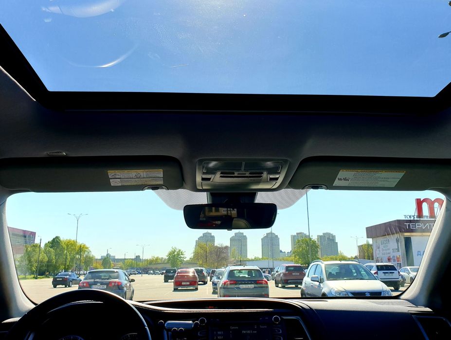 TOYOTA Highlander LIMITED AWD 2019