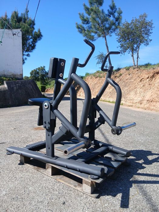 GYMAGIC- Remo dorian  (máquina de costas)