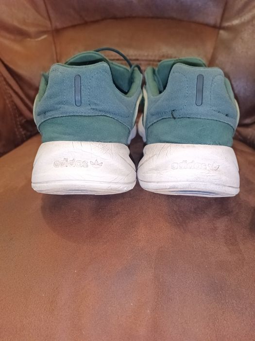 Кросівки Адідас 46