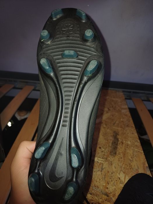 Nike Mercurial Vapor 16 Club FG/MG – r. 44