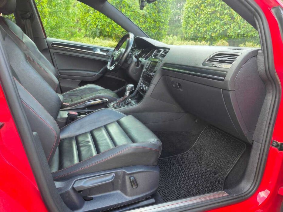 Volkswagen Golf GTI SE      2015