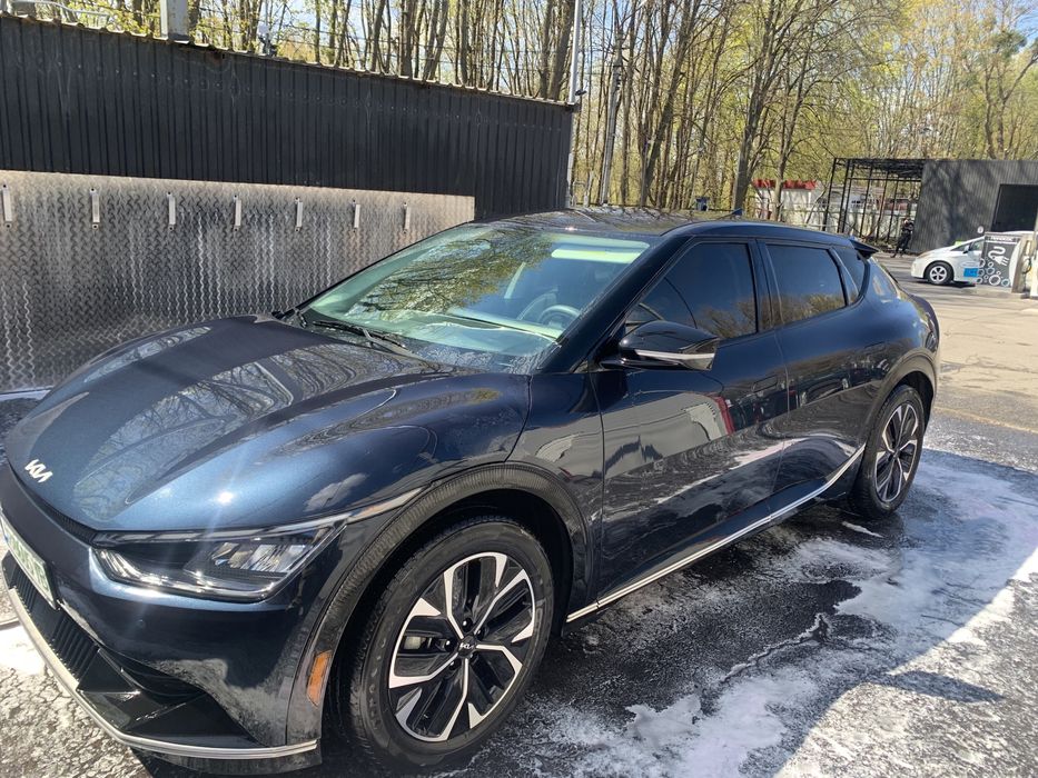 Kia EV6 2023 Продам