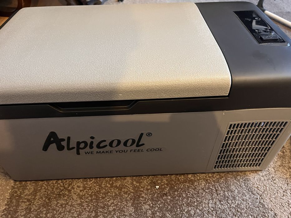 Lodówko zamrażarka kompresorowa turystyczna  samochodowa bluetooth usb