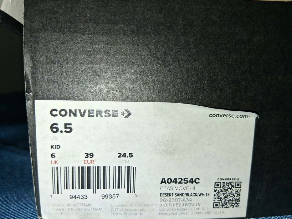 Buty damskie convers  r39
