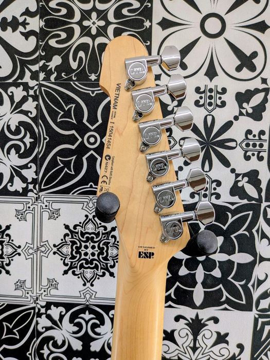 ESP LTD ST-213 Natural (2015) – Revista e pronta a tocar