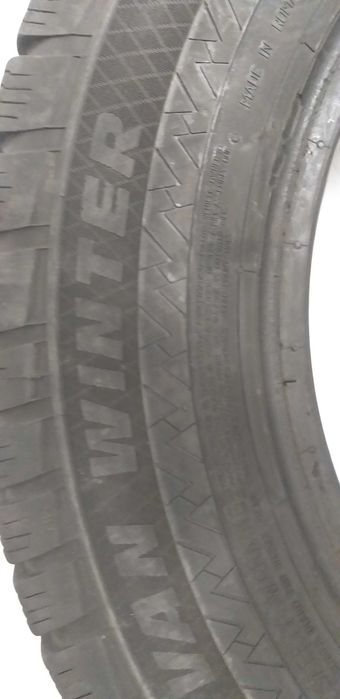 Szt2756R Sztuka 195/70R15C Paxaro dot.4117