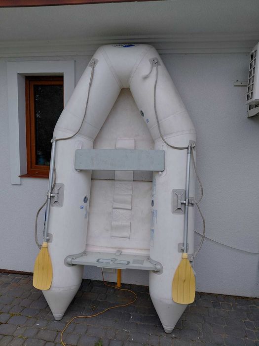 Ponton Z-Ray  1  300