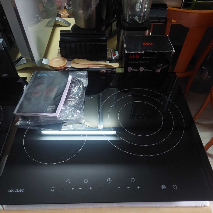 Placa de indução Cecotec