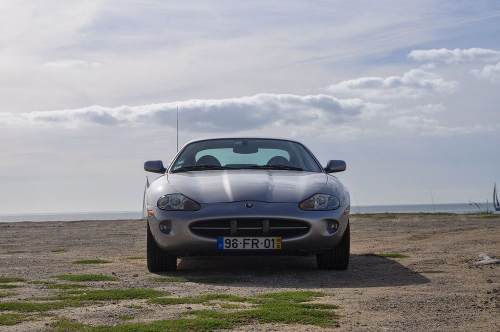 Jaguar XK XK8 4.0 Coupé Pele