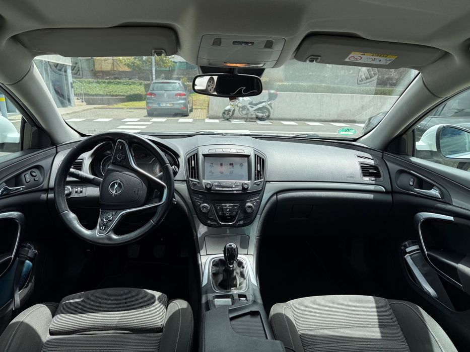 Opel Insignia 1,6 cdti
