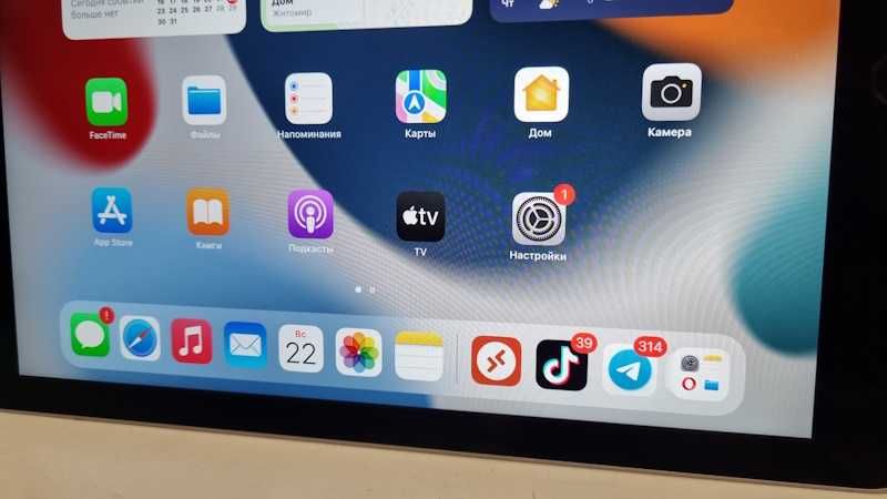 Планшет iPad Air 1566 2/16 відмінний стан