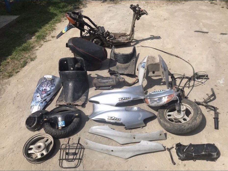 Запчасть двигуна Хонда Діо 27/34/35 Honda Dio