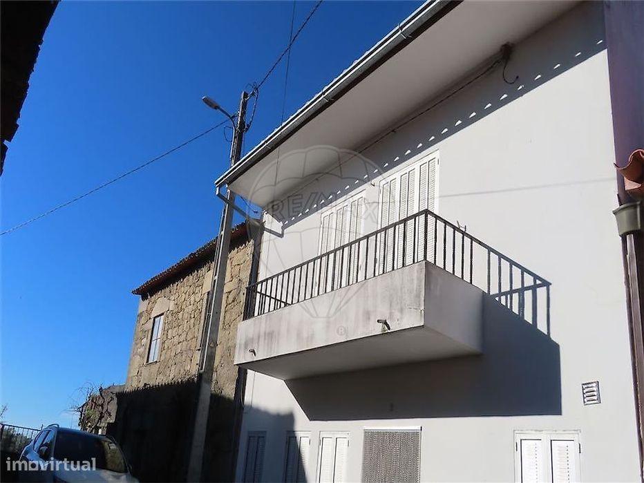 Moradia T2 para venda