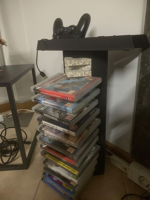 Móvel tv em pedra tosca