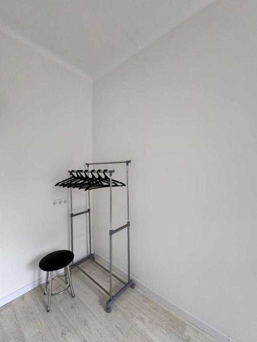 Продам комнату с капитальным ремонтом возле метро ХТЗ