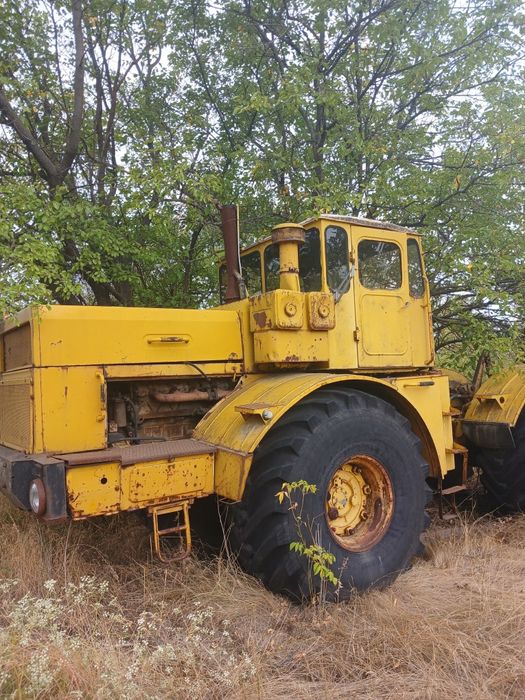 Трактор К 701 кіровець