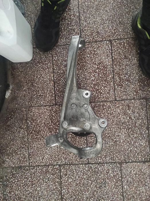 W205 C200 Zwrotnica Prawy Przód A
