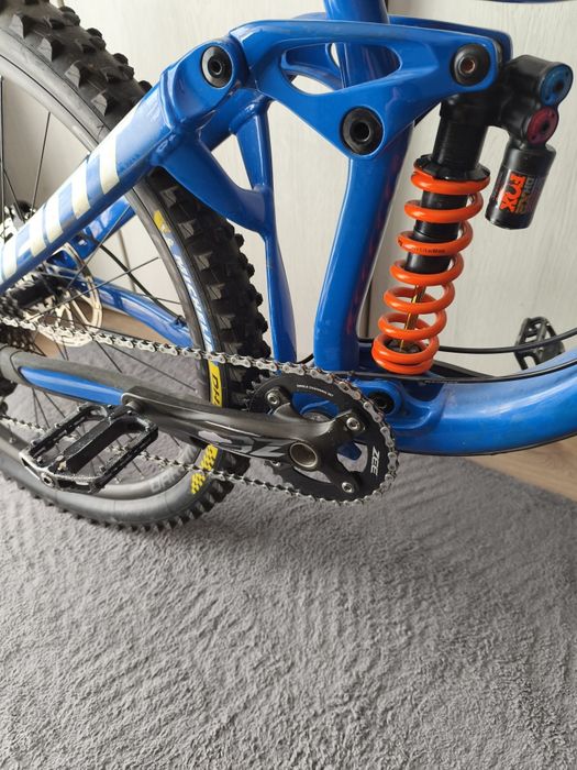 Giant glory 2019 M 27.5  custom build fox