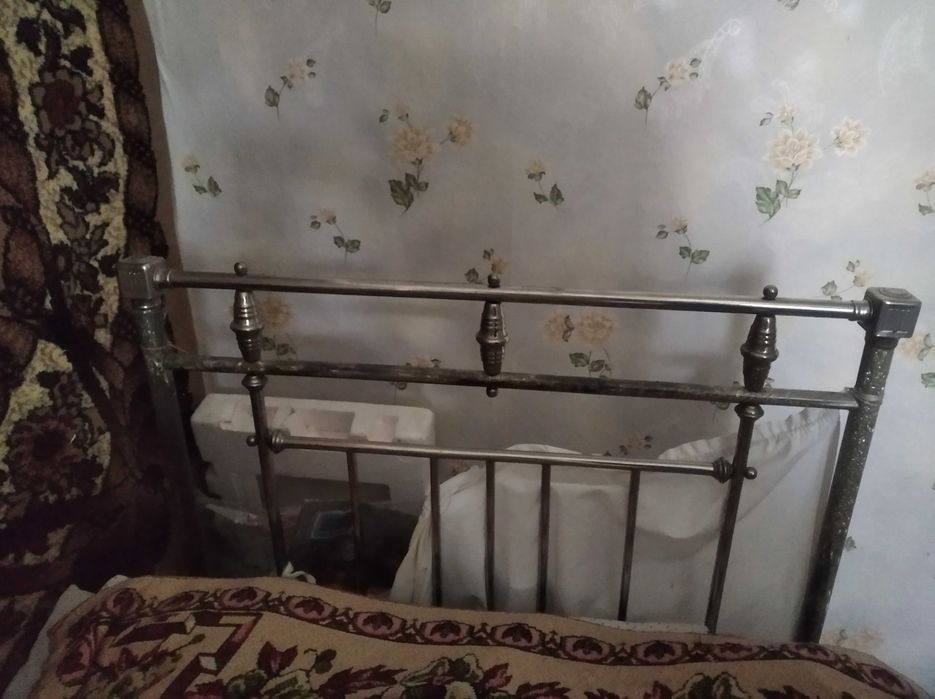 Кровать никелированная