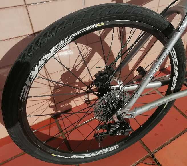 Vendo bicicleta Giant bom estado