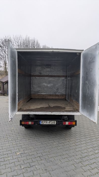 Lublin 3.5t skrzyniowy zabudowa ocieplona