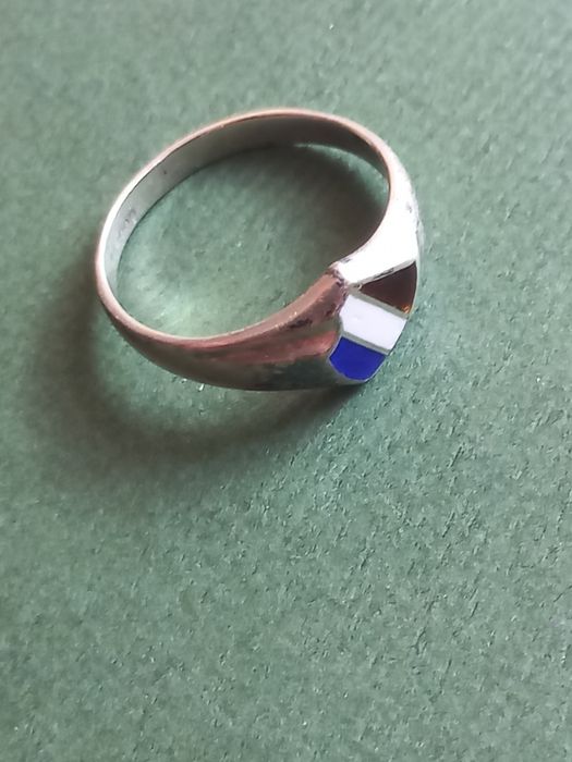 Stary niemiecki sygnet (pierścionek) z tarczą herbową - srebro