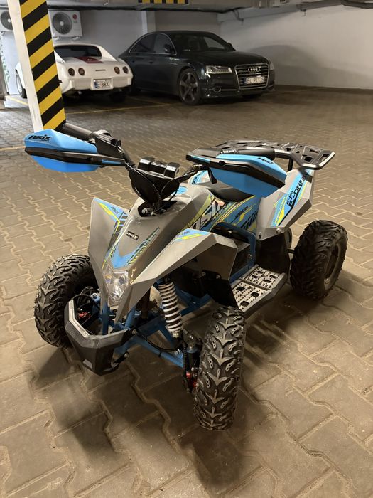 Asix E-M11 1200W Quad elektryczny