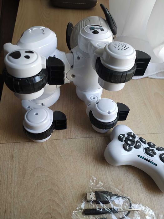 Robodog Dumel interaktywny pies 3+