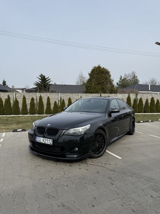 BMW 550i E60 | Bogate wyposażenie | HUD | Skóra | Szyberdach